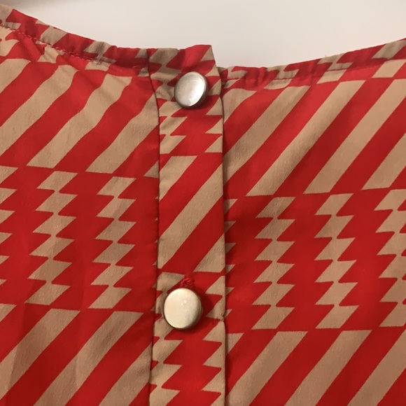 Short Sleeve Dress - Picture 4 of 5